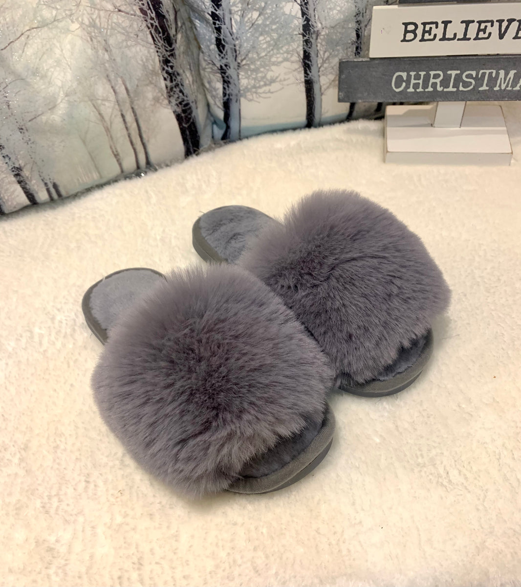 Grey sales fur slides