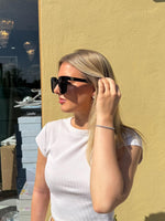 Gigi sunglasses in black