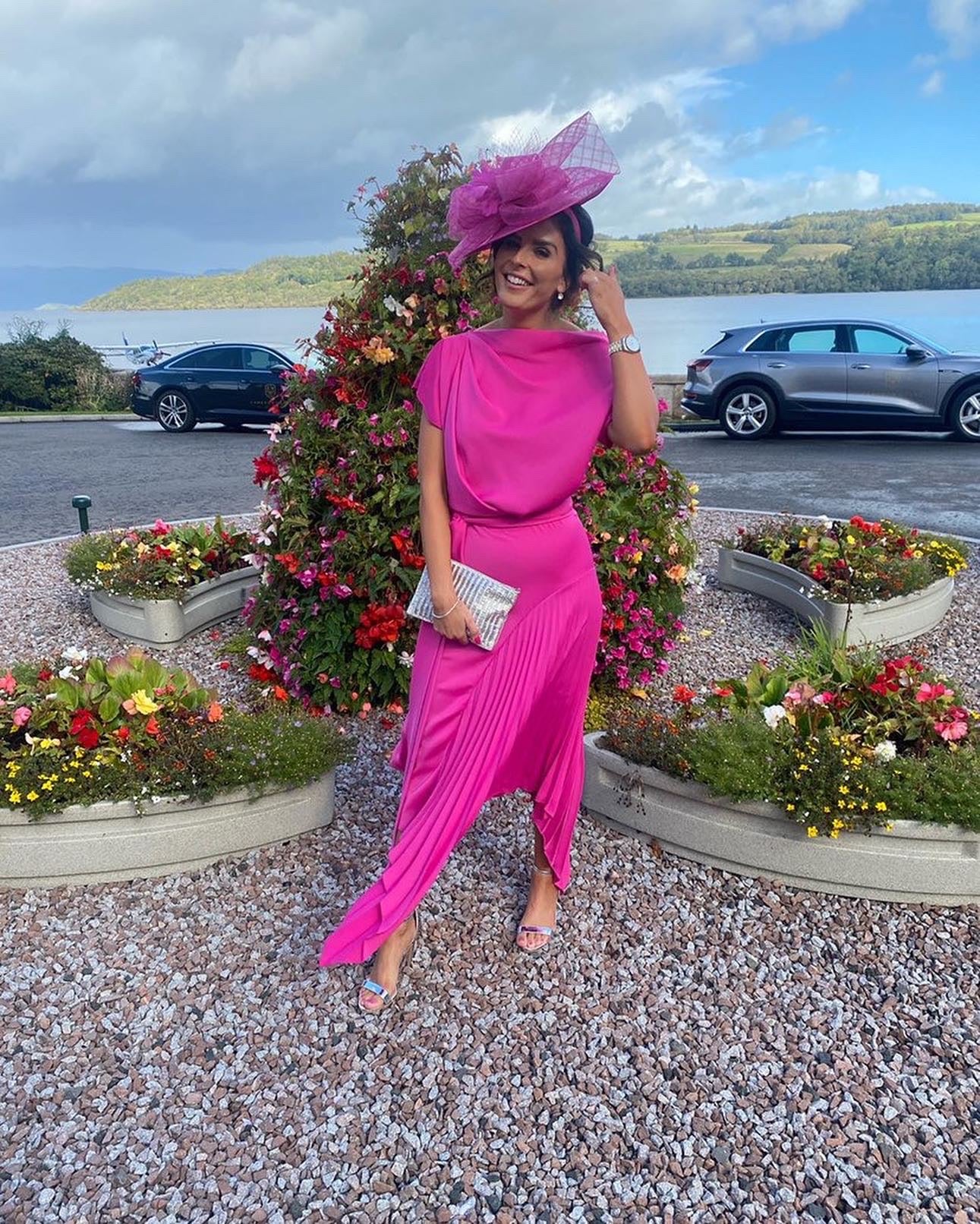 kevan jon pink dress KEVAN JON MILA PLEAT BARBIE PINK